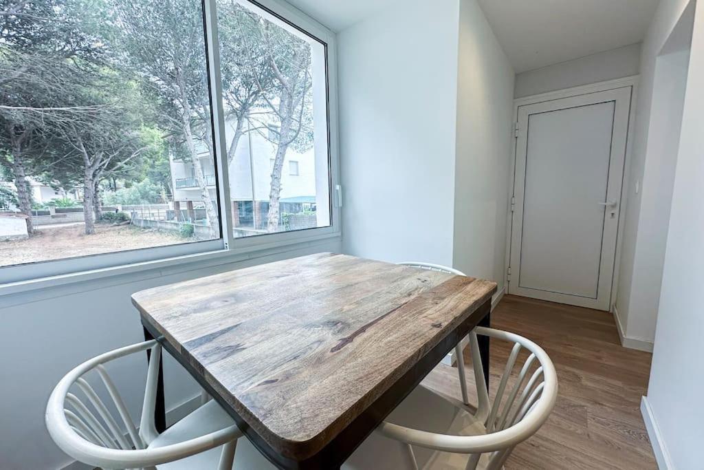 Can Romy Appartement T2F A 20M De La Plage De Cala Montgo L' Escala 外观 照片