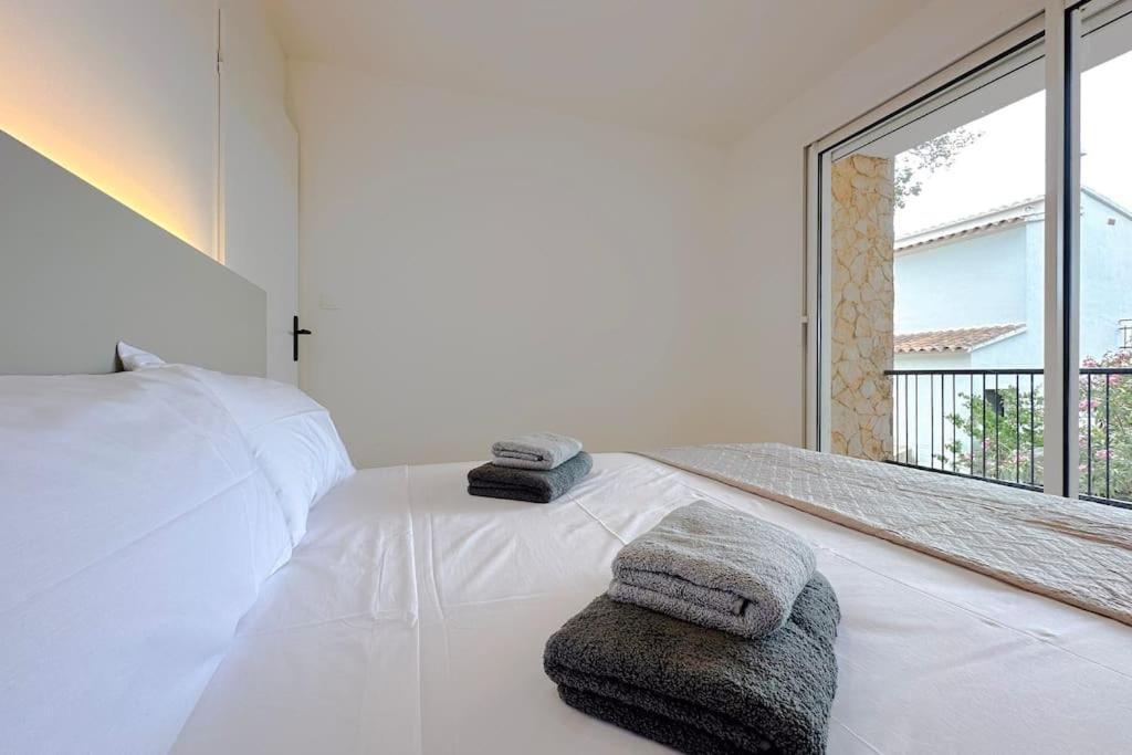 Can Romy Appartement T2F A 20M De La Plage De Cala Montgo L' Escala 外观 照片