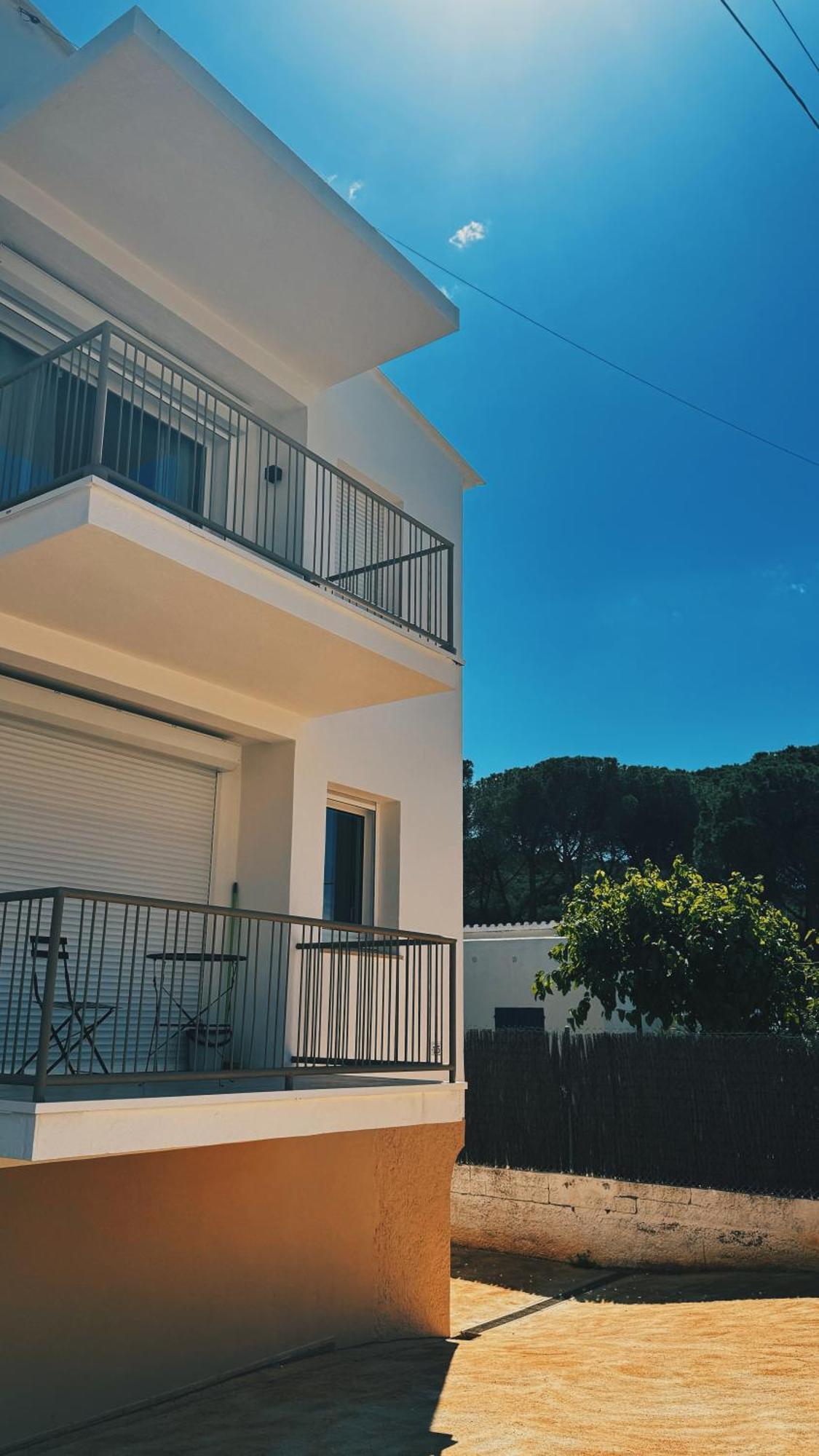 Can Romy Appartement T2F A 20M De La Plage De Cala Montgo L' Escala 外观 照片